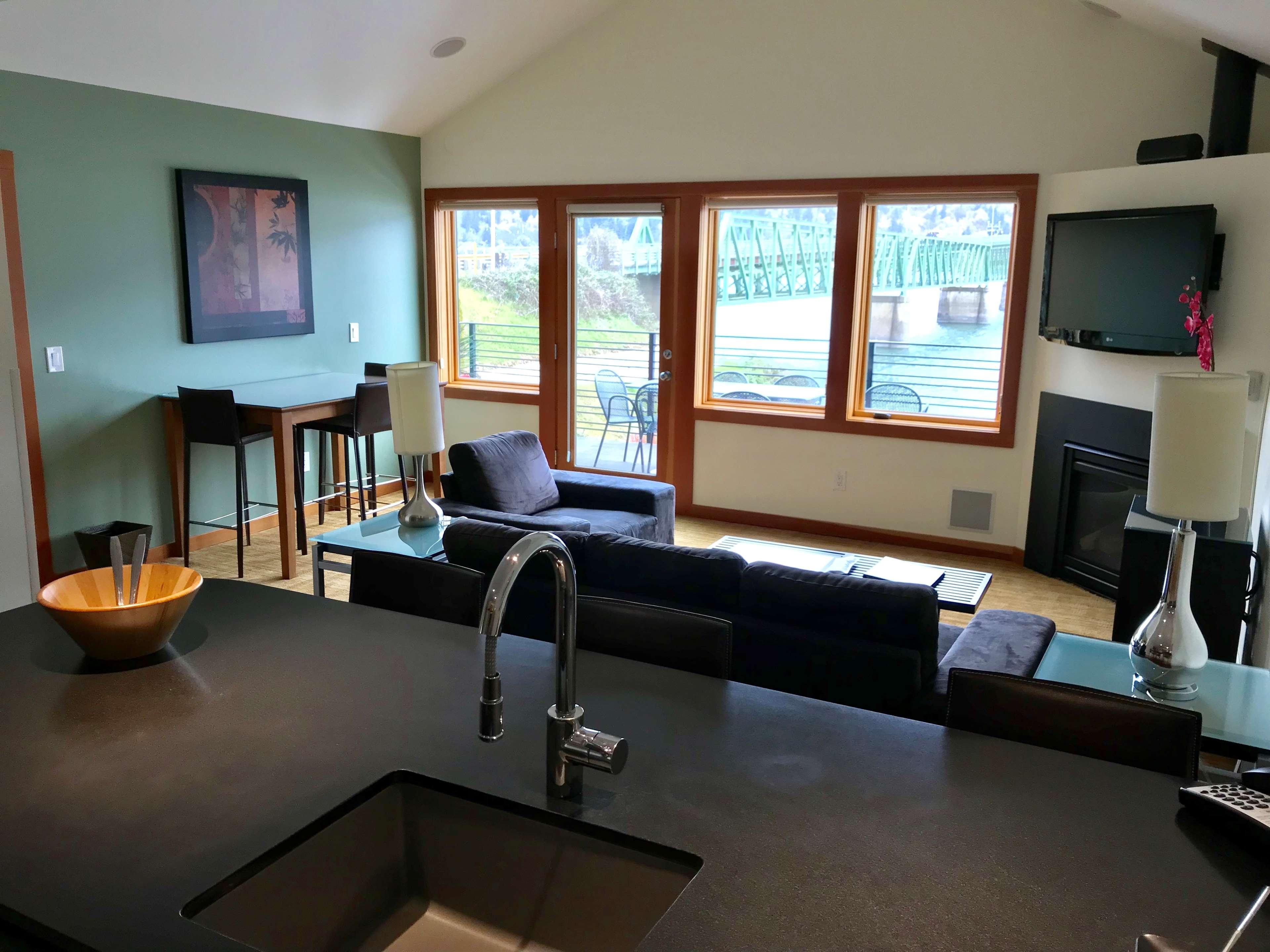 Best Western Plus Hood River Inn Екстер'єр фото